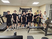 Турнир по жиму штанги лежа среди юношей СПбТОТФиП